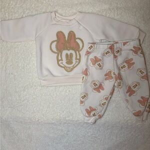 Disney Minnie Mouse Pink and Gold Baby Set